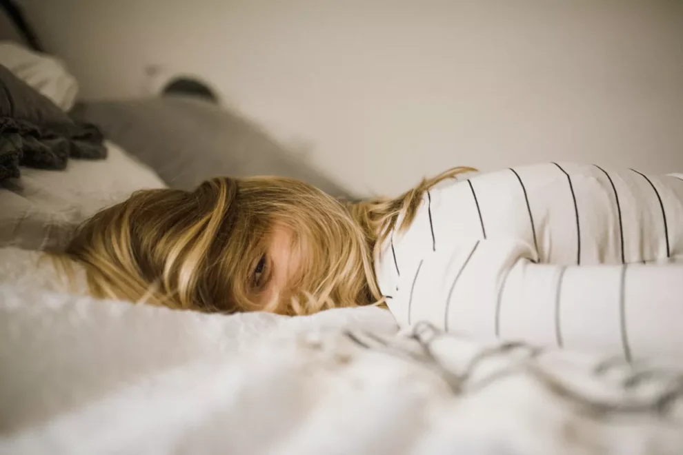 dietitian and psychologist supporting mental health and low energy